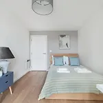 The Lambeth Apartment